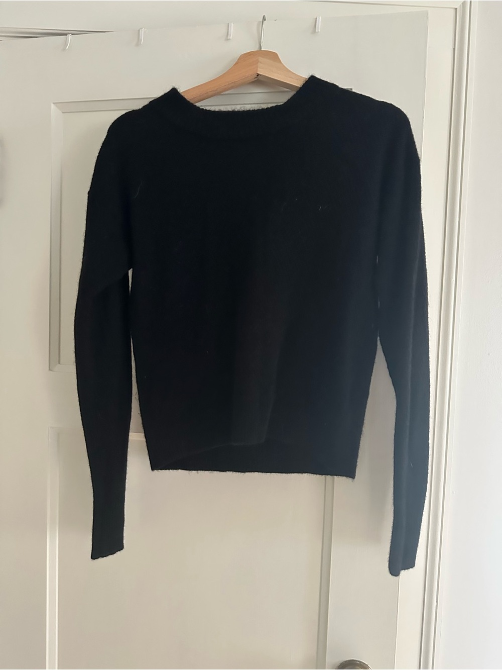 Quince Black Crewneck Women's Sweater